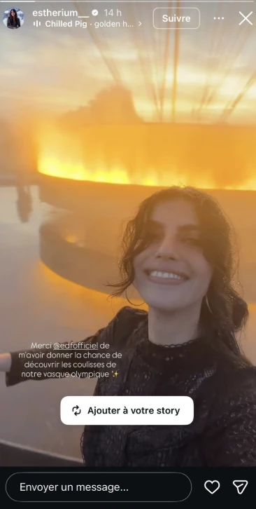 Story d’Estherium devant la flamme de la Vasque, avec remerciement à EDF.